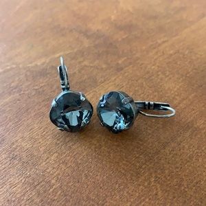 Smoky black dangle earrings
